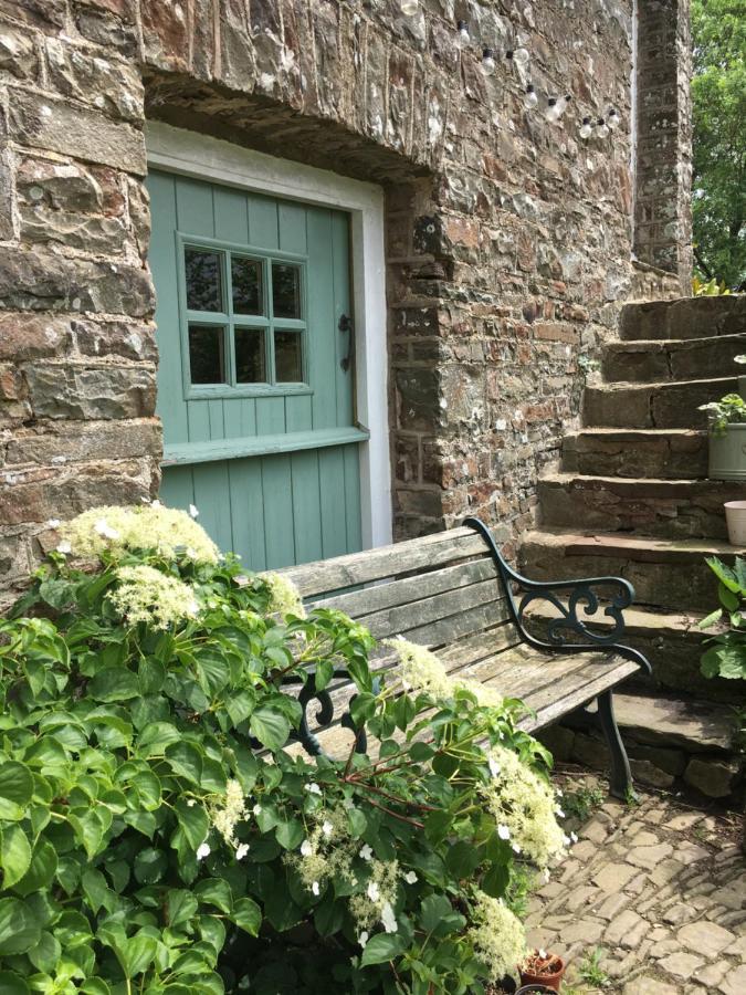 Higher Biddacott Farm Chittlehampton Exterior foto